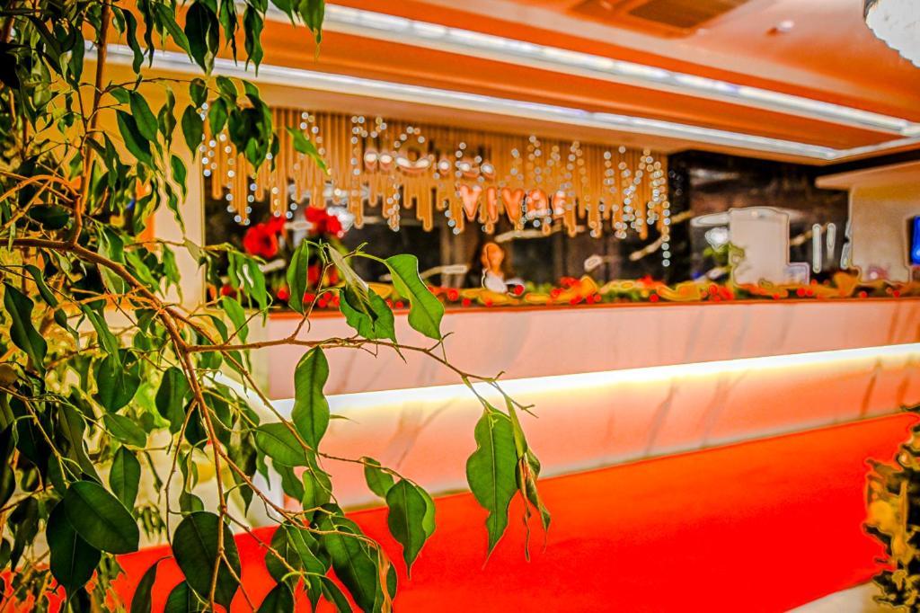 Hotel Vivas Дуррес Екстер'єр фото