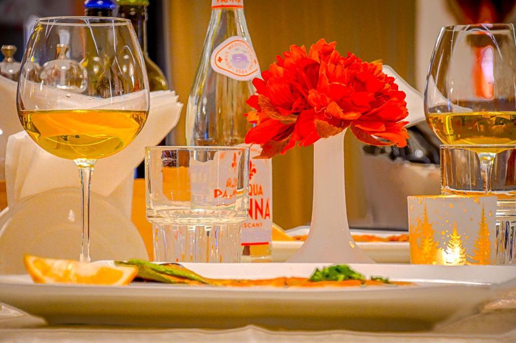 Hotel Vivas Дуррес Екстер'єр фото