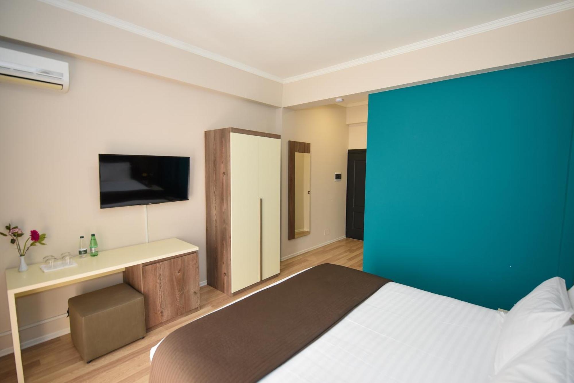 Hotel Vivas Дуррес Екстер'єр фото